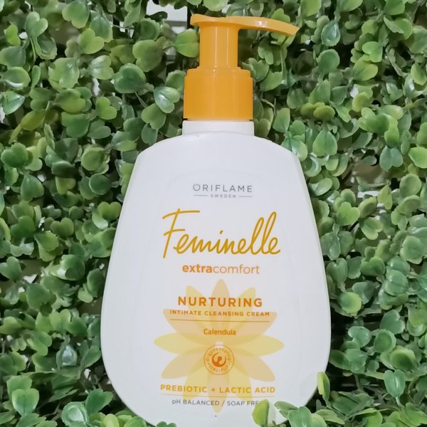 ORIFLAME FEMINELLE EXTRA COMFORT NATURING CLEANSING CREAM 300ML
