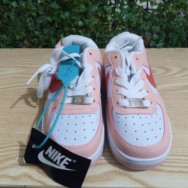 Unisex sneakers for children