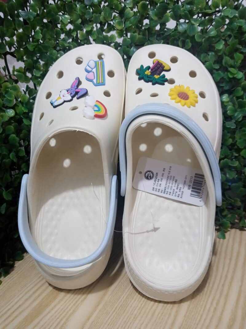 Crocs New Trending fashion