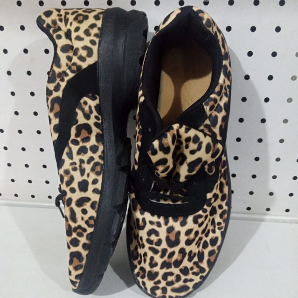 Sawind Fashion Zebra design... size 41