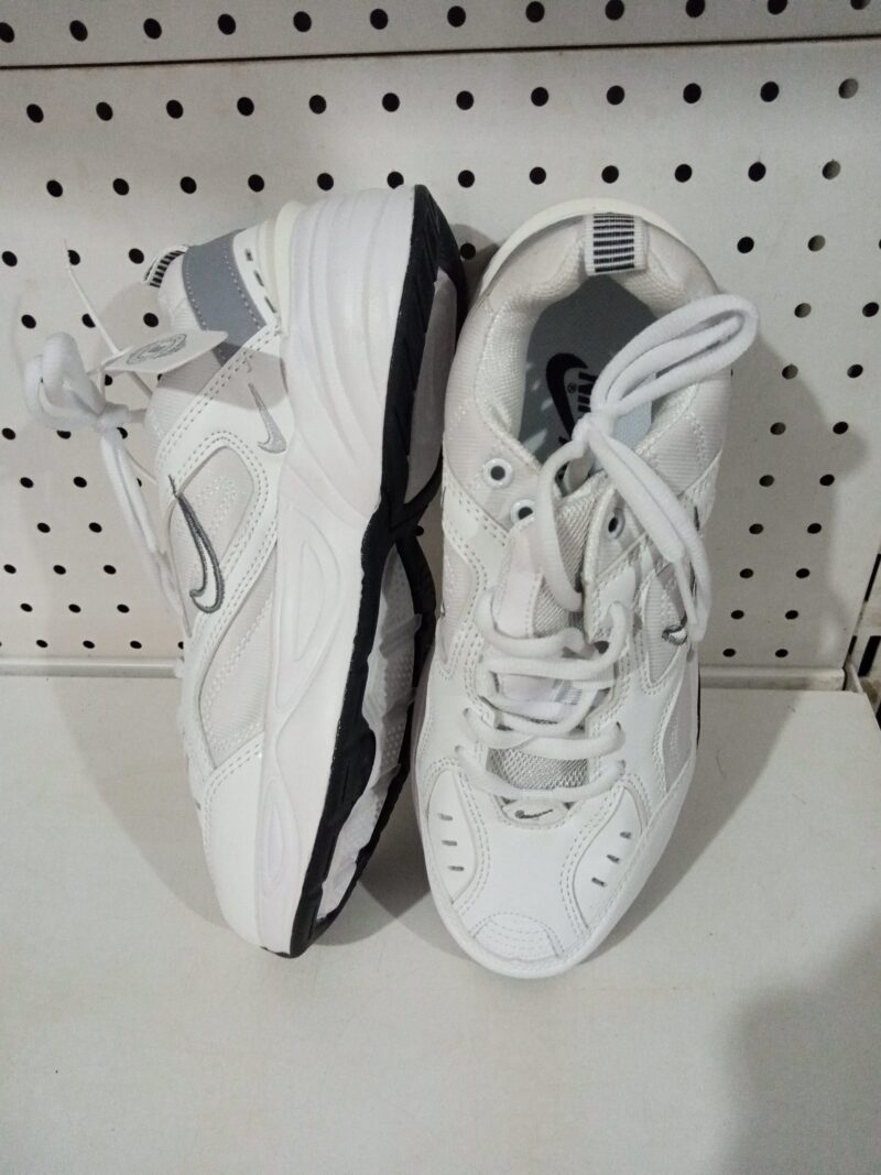 Nike Canvas for men and women - Image 2