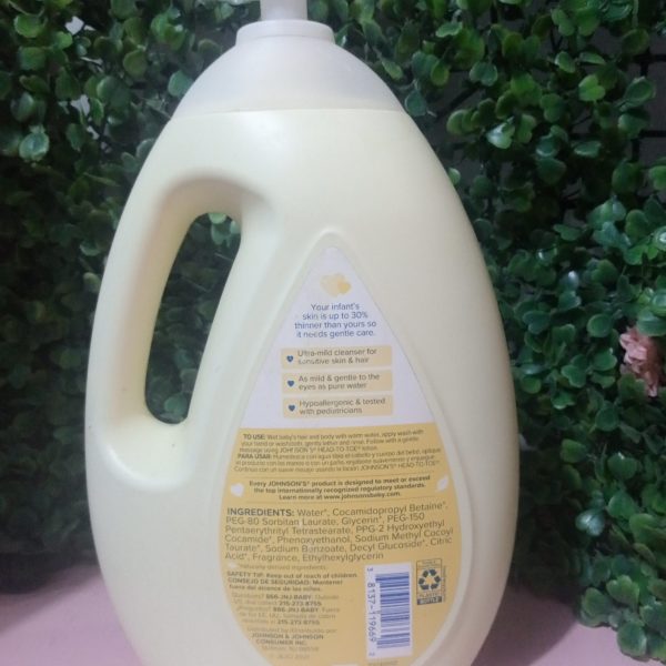Johnson's Top-to-Toe wash & Shampoo  -500ml