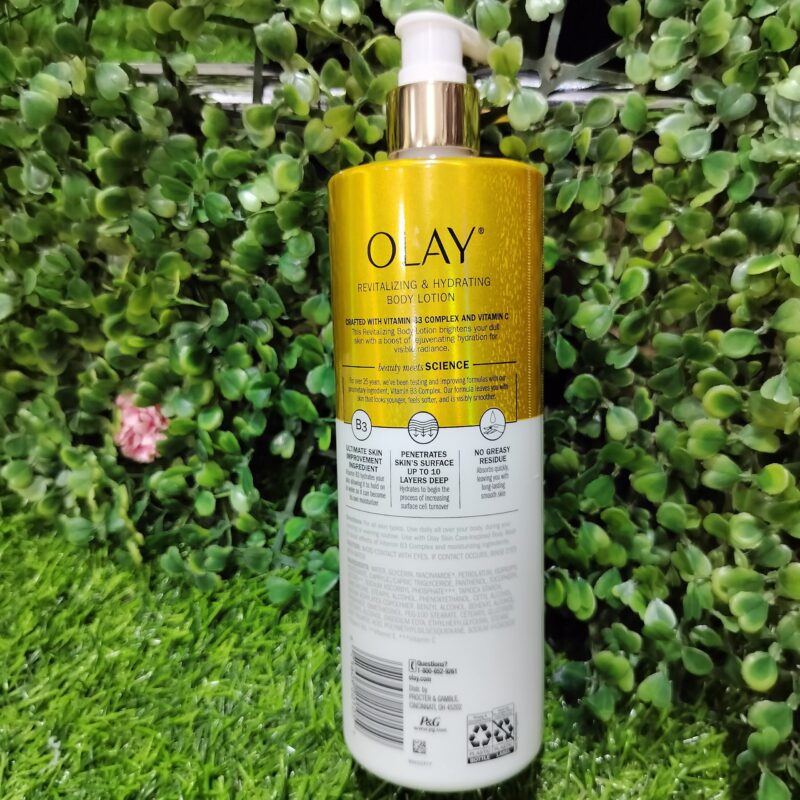 Olay Revitalizing and Rehydrating Body Lotion - Image 2