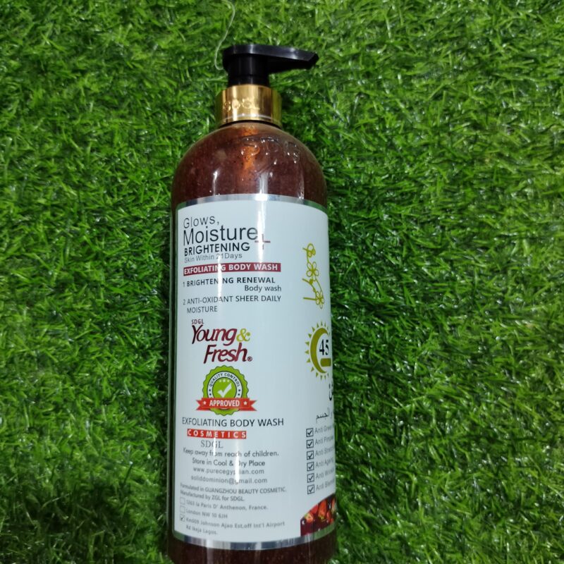 Glow Moisture Brightening Body Wash