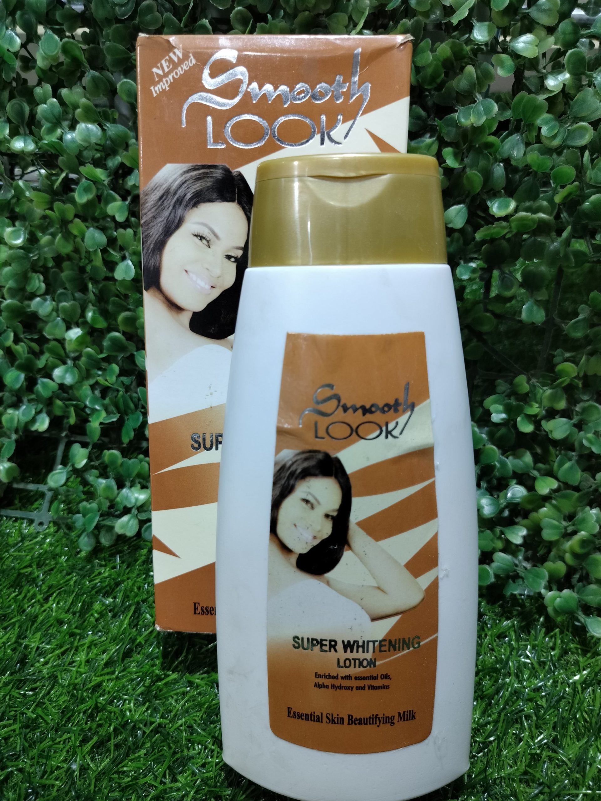 Smooth Look Super Whitening Lotion. 500ml