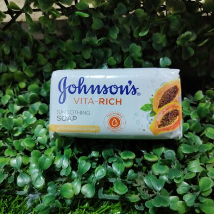 Johnson's Vita-Rich Smoothing Soap with Papaya extract. 175g
