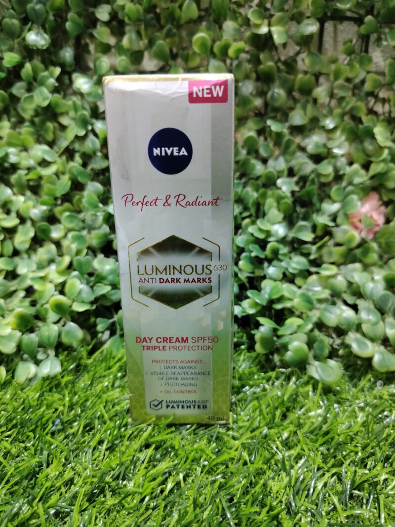 Nivea perfect and radiant Luminous anti-dark marks. 30ml