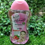 Veetgold Strawberry cleansing toner. 300ml