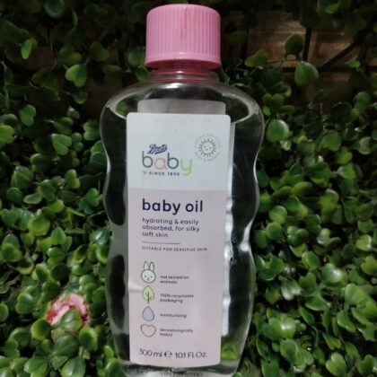 ASDA Little Angels baby Oil. 300ml