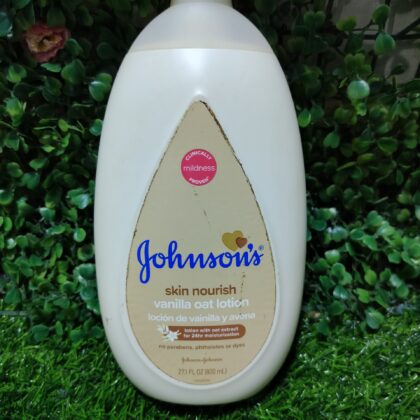 Johnson's Skin Nourish Vanilla Oat Lotion -800ml