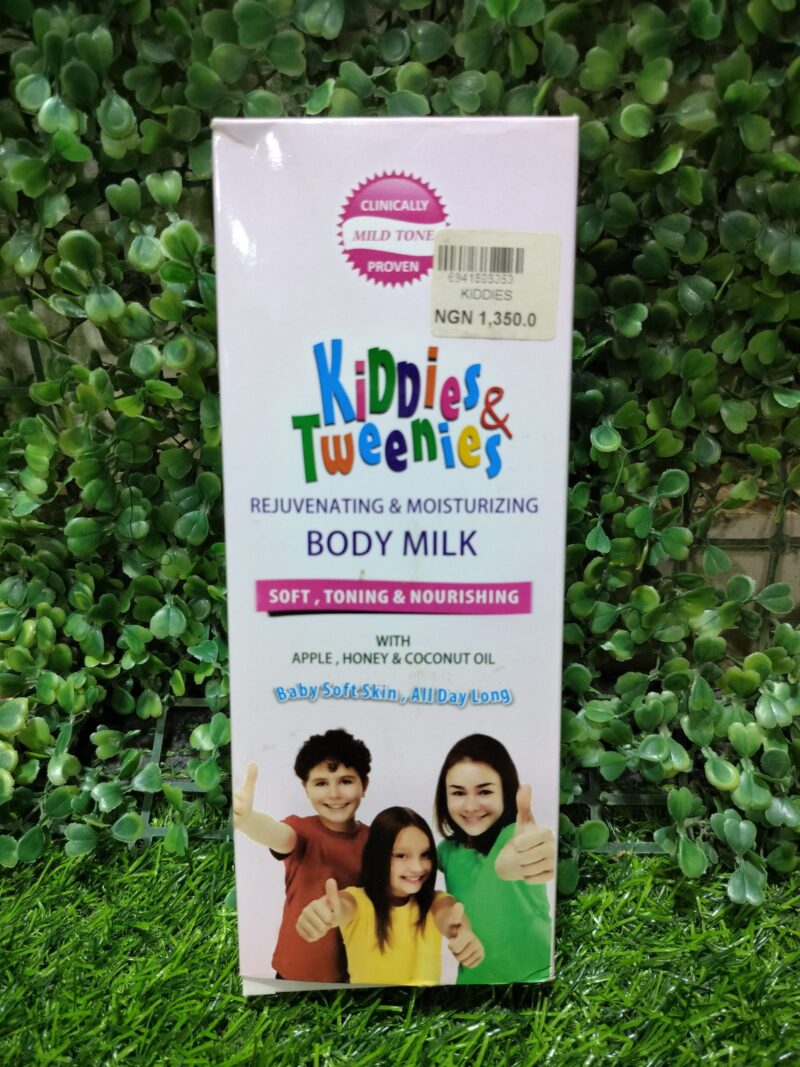 Kiddies and Tweenies Rejuvenating and Moisturizing Body Milk. 375ml