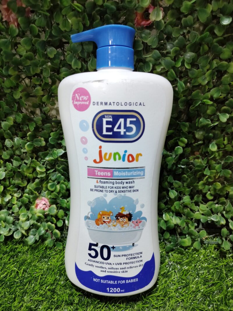 E45 Teens Moisturizing and foaming body wash. 1200ml
