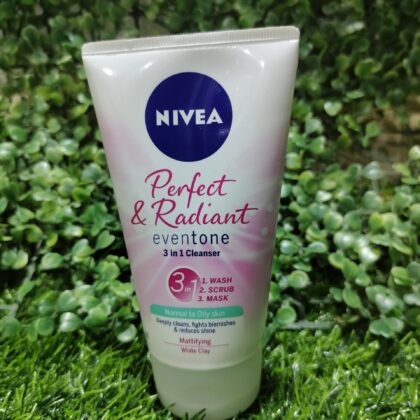 Nivea Perfect and Radiant eventone cleansing foam. 100ml