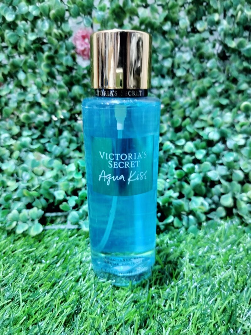Victoria's secret Aqua Kiss fragrance mist perfume. 250ml