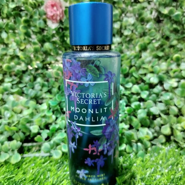 Victoria's Secret Moonlit Dahlia. 250ml