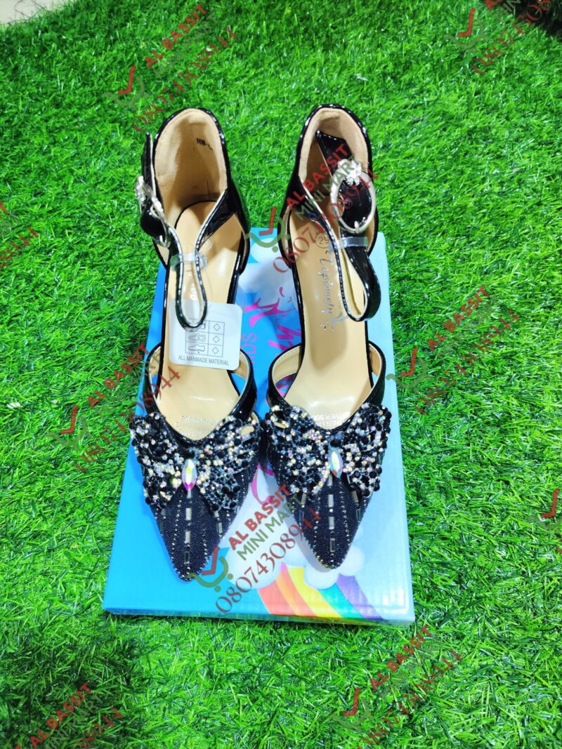 Top lovely 💓 shoes for kids