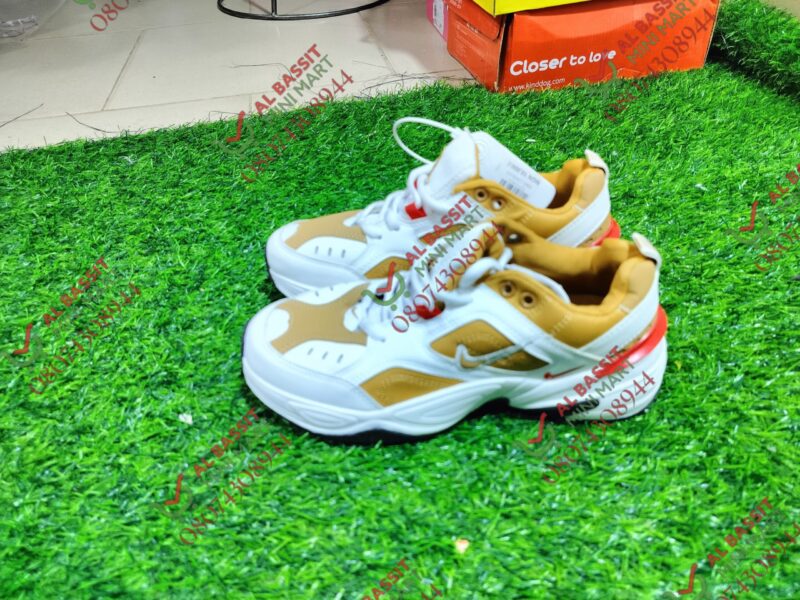 Nike Canvas - Image 2