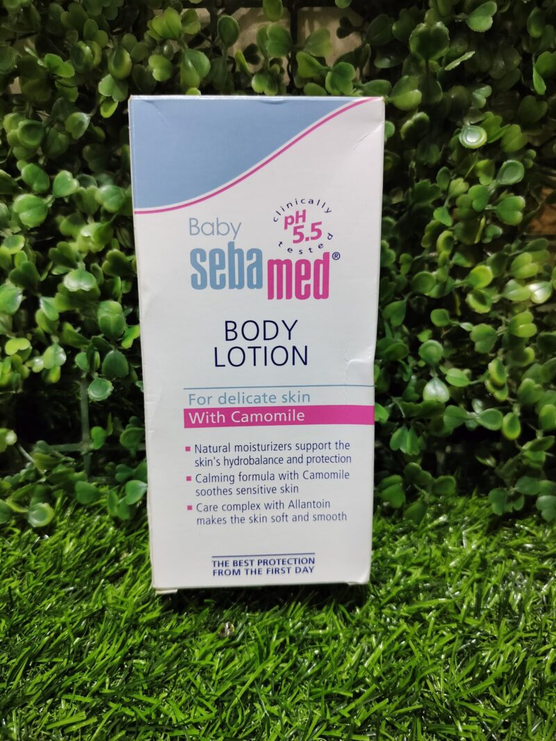 Seba med Body Lotion for delicate skin with Camomile