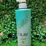 Olay Ceramide body wash replenishing moisture for visibly stronger skin. 591ml