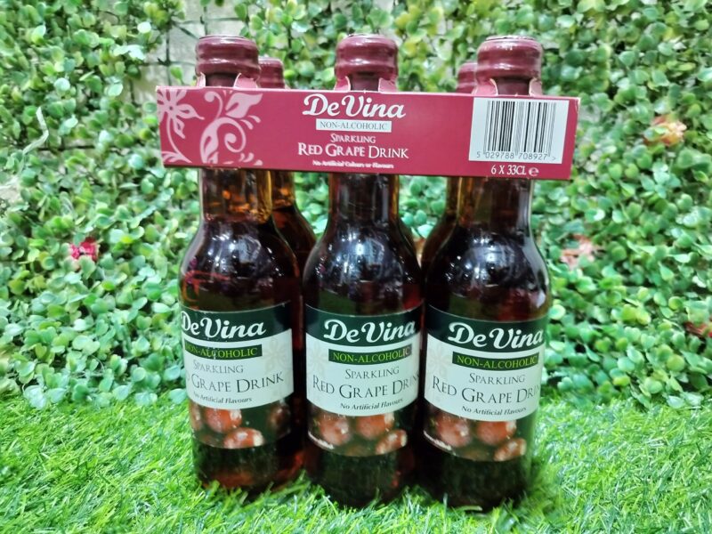 De vina Non-Alcholic Red Grape Drink. no artificial flavours 6in1. 33cl