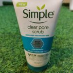 Simple clear pore Scrub... 150ml