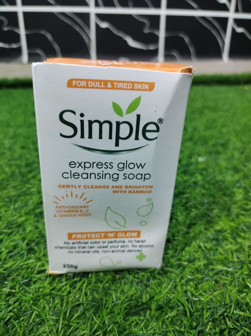 SIMPLE Express Glow Cleansing Soap (250g)