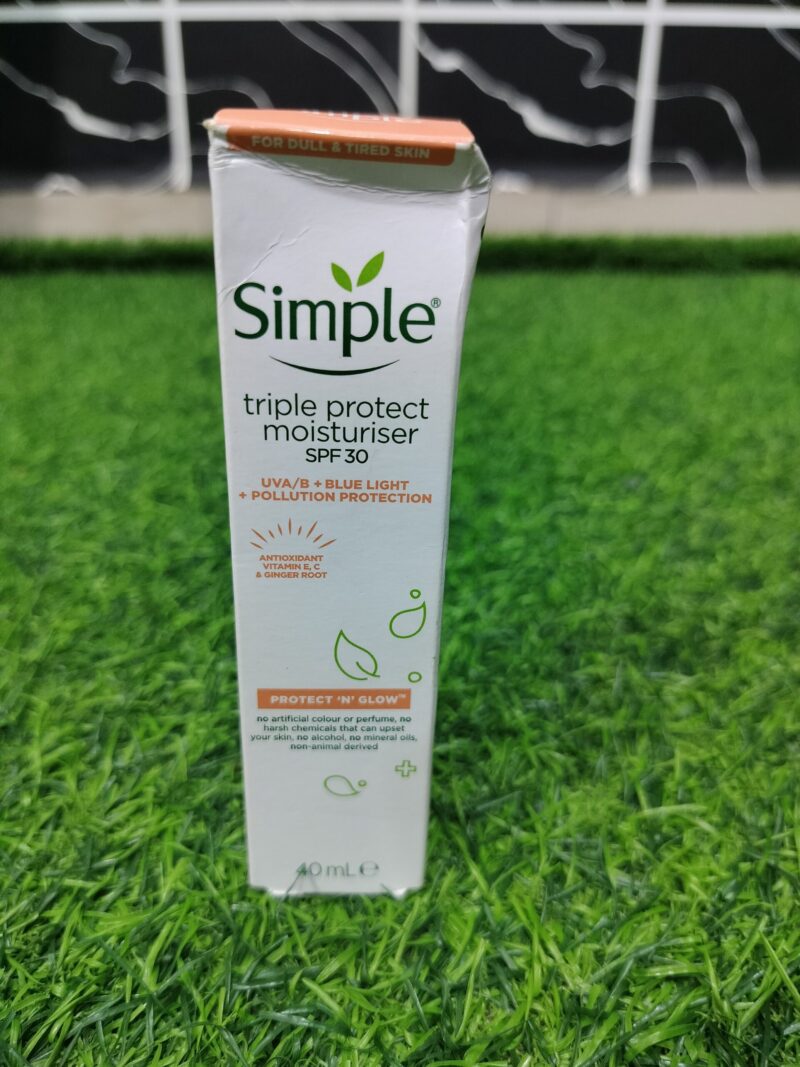 SIMPLE Triple Protect Moisturiser SPF 30 (40ml)