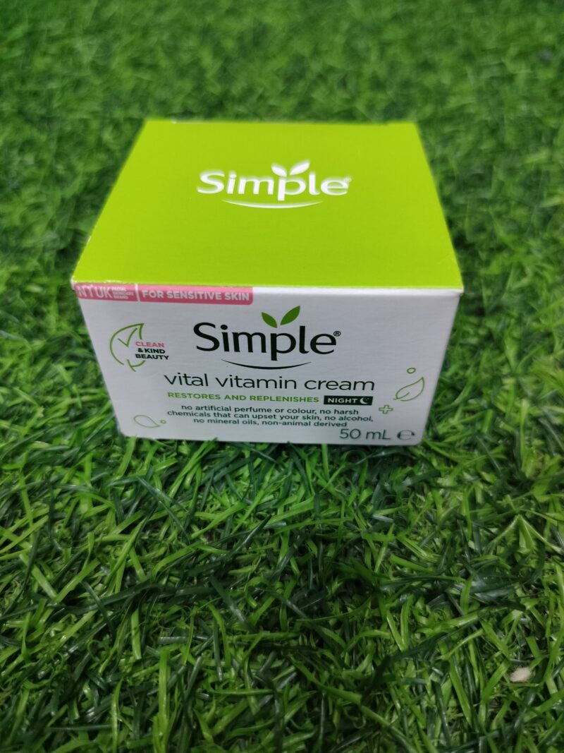 SIMPLE Vital Vitamin Night Cream (50ml)