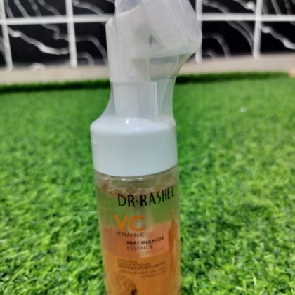 Dr. Rashel VC & Niacinamide Essence Cleansing Mousse