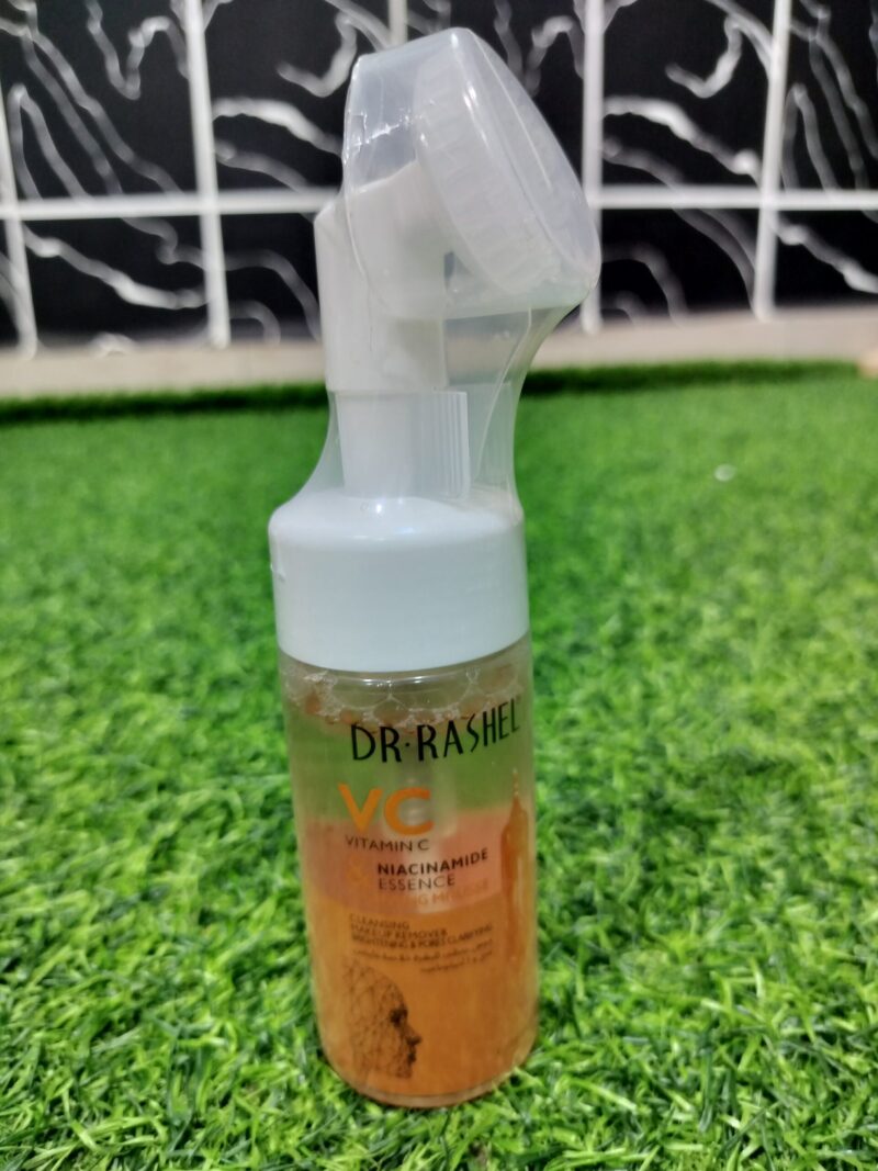 Dr. Rashel VC & Niacinamide Essence Cleansing Mousse