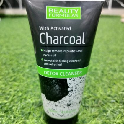 Beauty Formulas Charcoal Detox Cleanser (150ml)