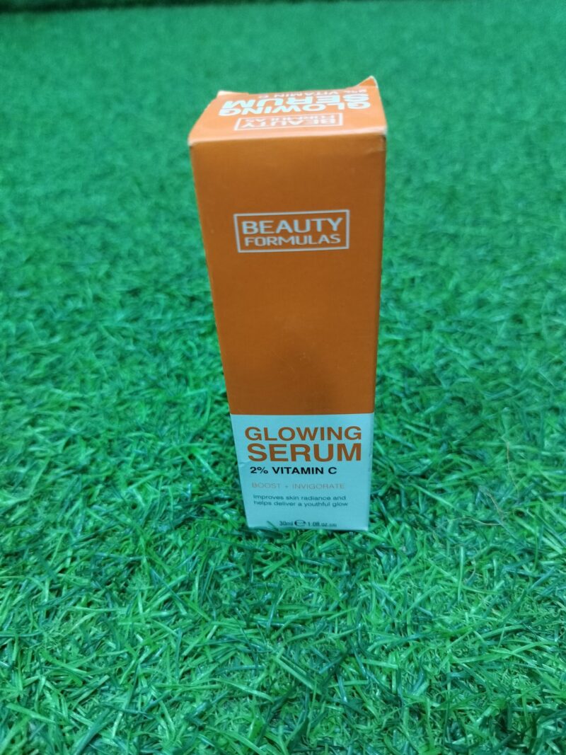 Beauty Formulas Glowing Serum (30ml).