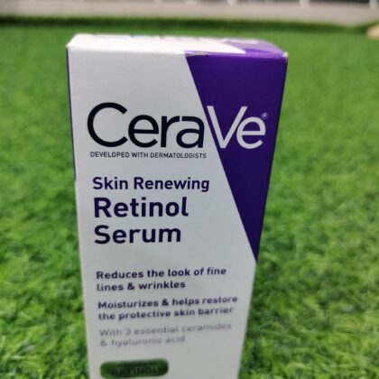 Cerave Skin Renewing Retinol Serum (30ml).