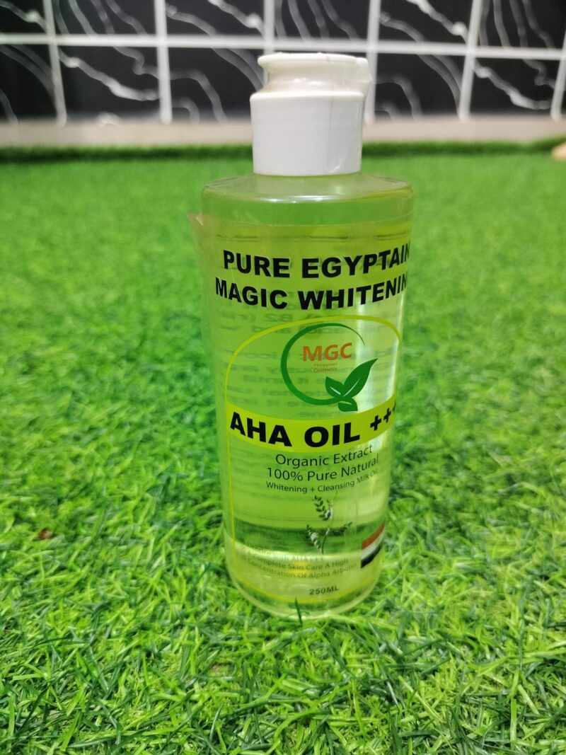 Pure Egyptian Magic Whitening AHA Oil (250ml).