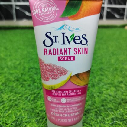 St. Ives Radiant Skin Scrub (170g).