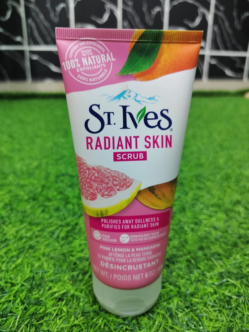 St. Ives Radiant Skin Scrub (170g).