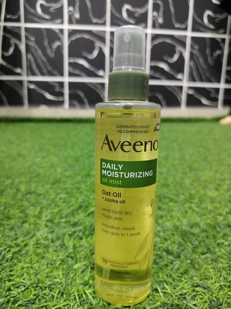 Aveeno Daily Moisturizing Oil Mist (200ml).