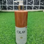 Olay Vitamin E Tone Evening & Hydrating Body Lotion (502ml).