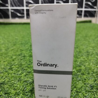 The Ordinary Glycolic Acid Toning Solution (240ml).