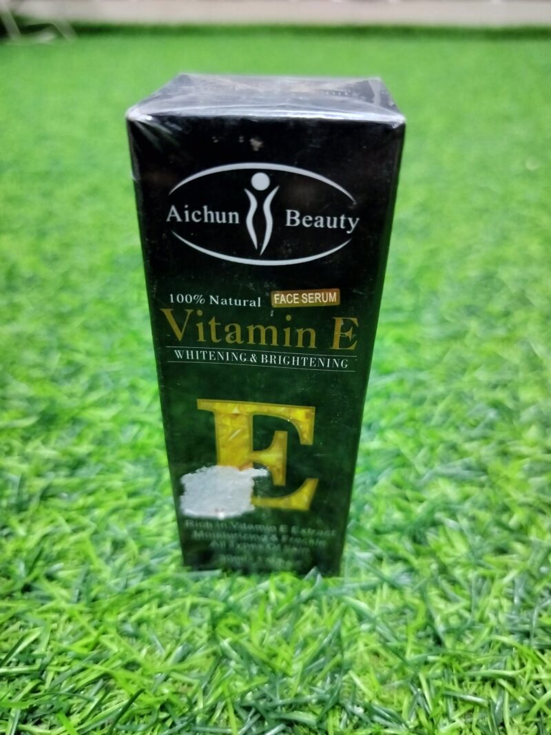 Aichun Beauty Vitamin E Face Serum (30ml).