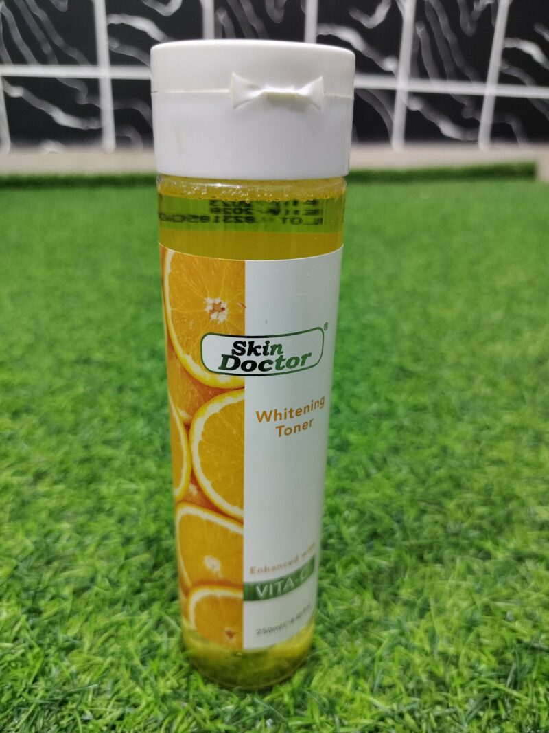 Skin Doctor Whitening Toner (250ml).
