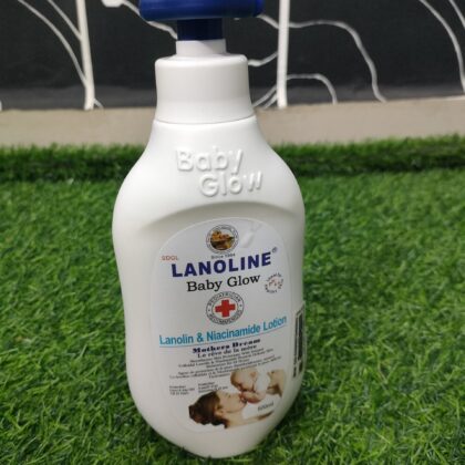 Lanoline Baby Glow Lanolin & Niacinamide Lotion (600ml).