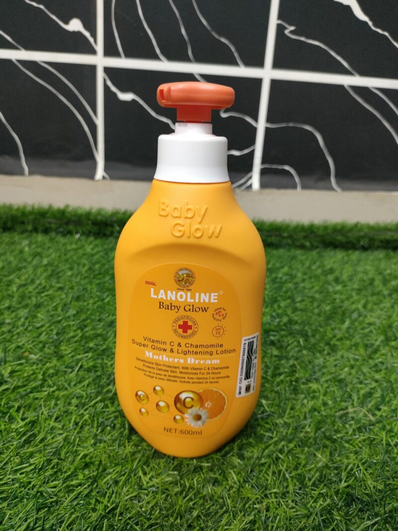 Lanoline Baby Glow Vitamin C Lotion (600ml).