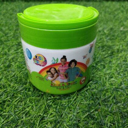 Kidz Mondo Kids & Teens Moisturizing Body Cream (380g).