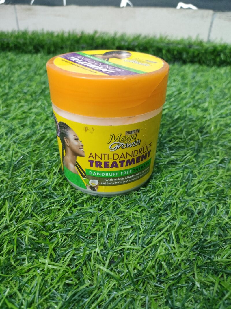 Mega Growth Anti-Drandruff Treatment (250g).