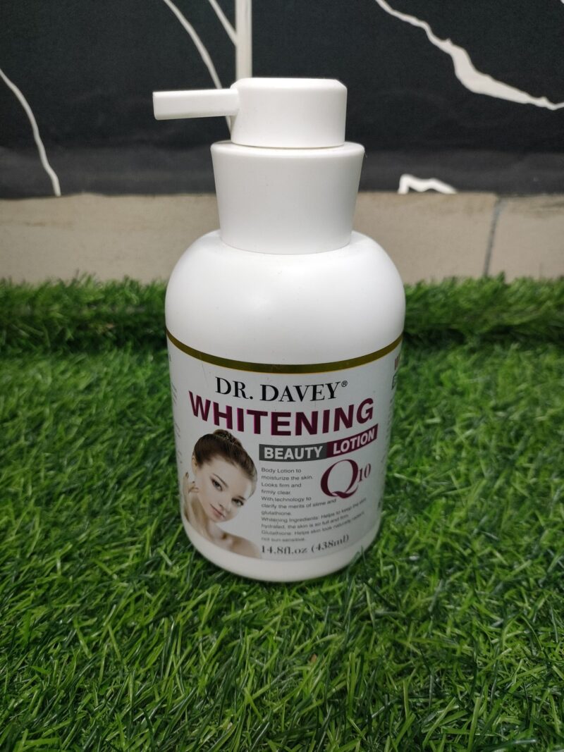 Dr. Davey Whitening Beauty Lotion Q10 (438ml).