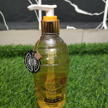 Queen Helene Natural Glow Anti-aging Face Wash (250ml).