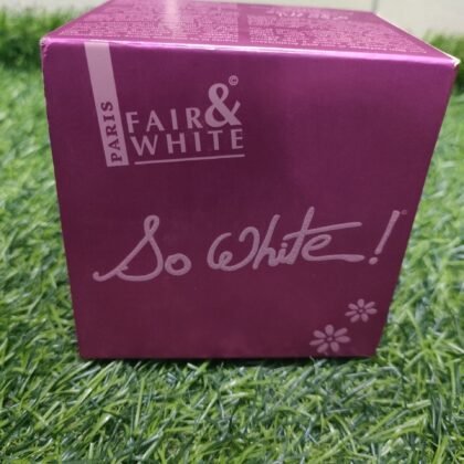 Fair & White So White Skin Perfector Purifying cream (250ml).
