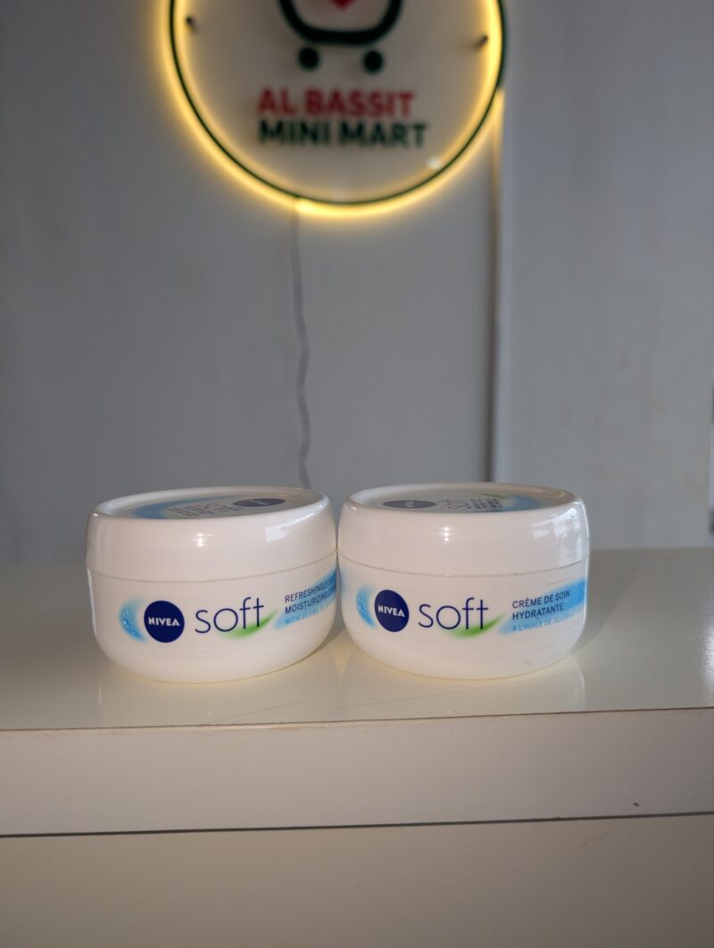 NIVEA SOFT
